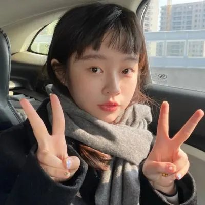 女孩不微笑